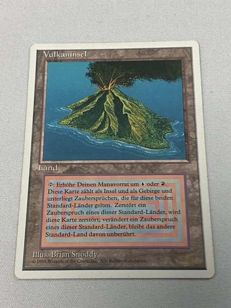 画像1: ドイツ語《Volcanic Island》[FWB] HP (1)