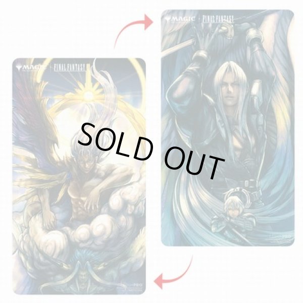 画像1: ウルトラ・プロ MTG 両面 プレイマット マジック：ザ・ギャザリング――FINAL FANTASY《威名のソルジャー、セフィロス》/《片翼の天使、セフィロス》 (1)